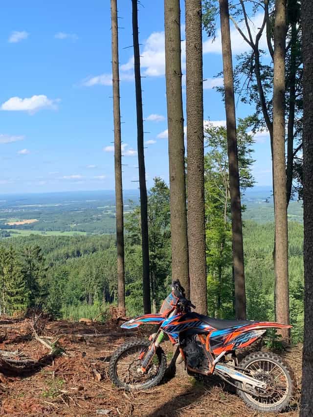 Poptávám koleno na ktm sx 125
