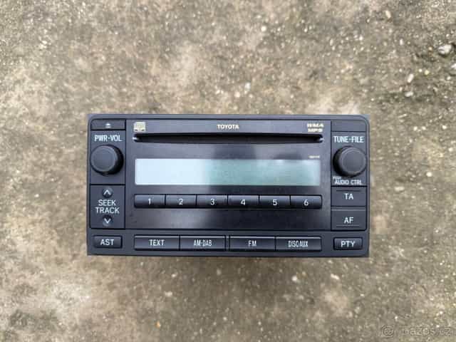 Originální autorádio Toyota Land Cruiser 150