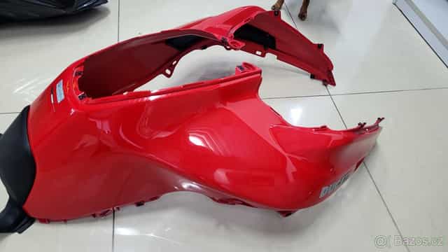 Kryt nádrže Ducati Multistrada V4