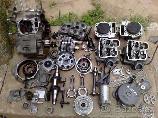 Rozpredam motor z ktm 950