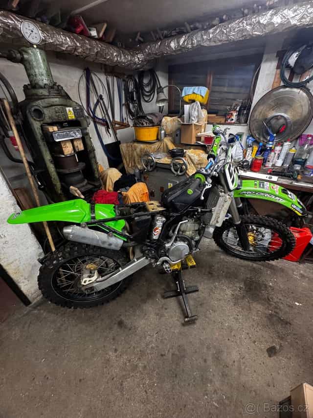 Díly Kawasaki KX 250 2001