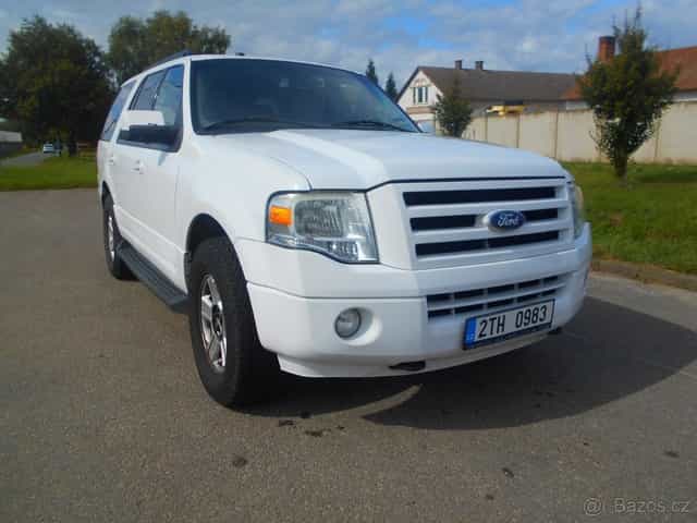 Ford T1 Expedition – rok 2011, STK do 04/2026