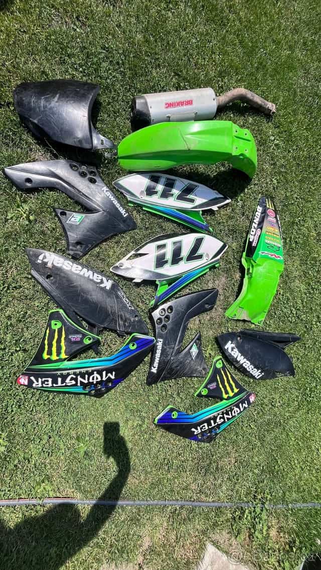 Plasty Kawasaki kxf