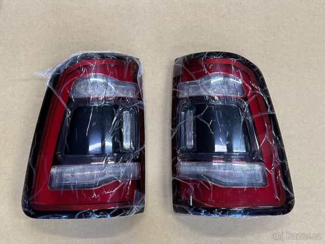 ZADNÍ LED SVĚTLA – DODGE RAM 1500 5.generace 2019-2024