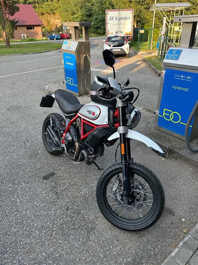 Ducati Scrambler Desert Sled (2019)