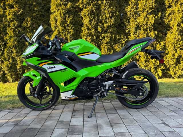 Kawasaki Ninja 500 SE KTR