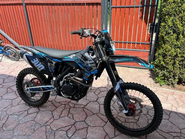 Motocross Ultimate NC 300 cc 21x18 startér/6 kvalt manuál/