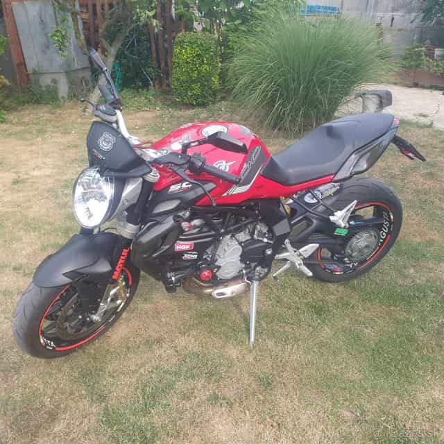 Mv agusta brutale 800 predam