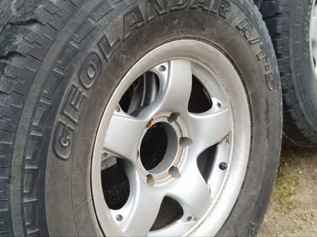 sada kolies 6x139,7 R16 Yokohama 275/70 R16