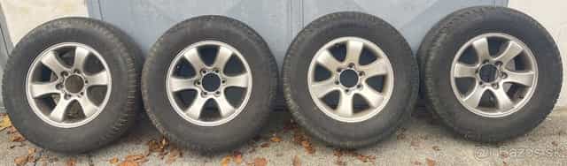 Predam 4ks Toyota Land Cruiser kolesa 265/65 R17 +Good Year