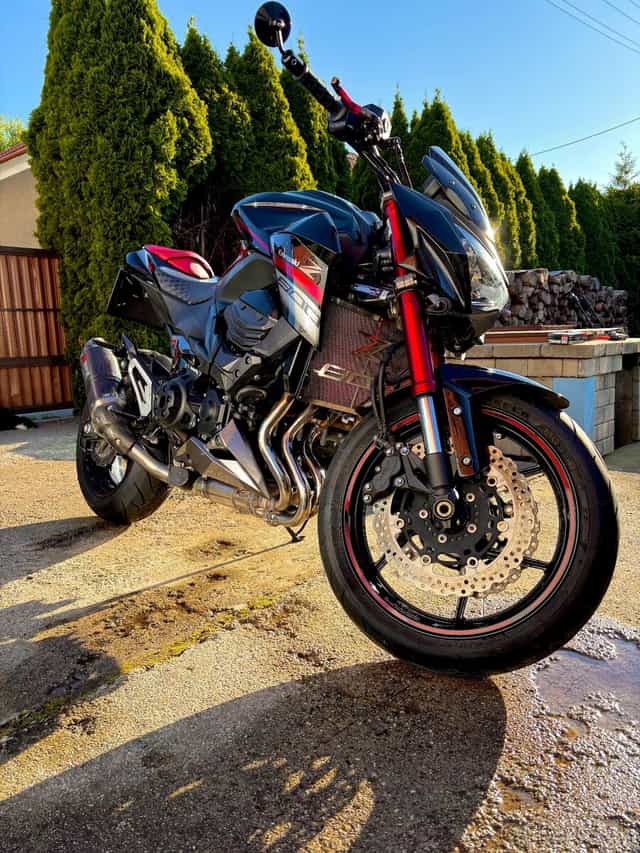 Kawasaki z800  sugomi edícia