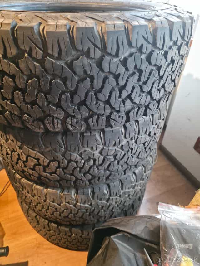 All Terrain T/A 265/60 P18