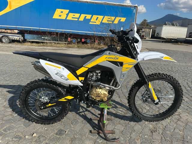 ASIX XB83 150CM3 0km + zaruka su  3 rozne farby