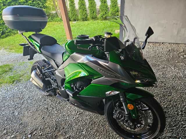 Predám KAWASAKI Z 1000SX  r.v.2018