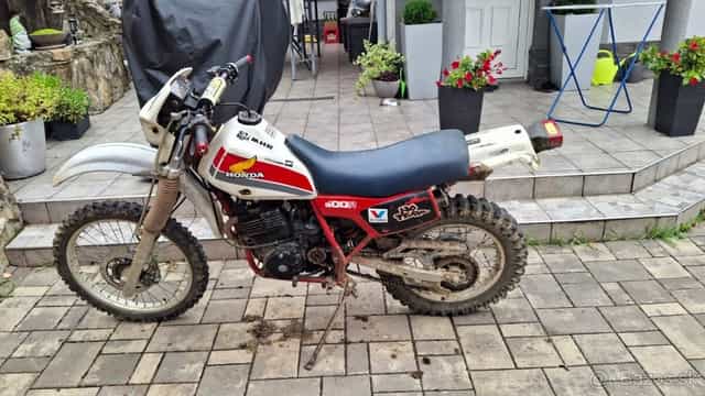 HondaXL600R