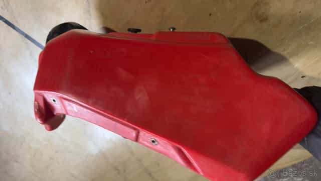 Predam nadrz na honda cr 250 1985-87