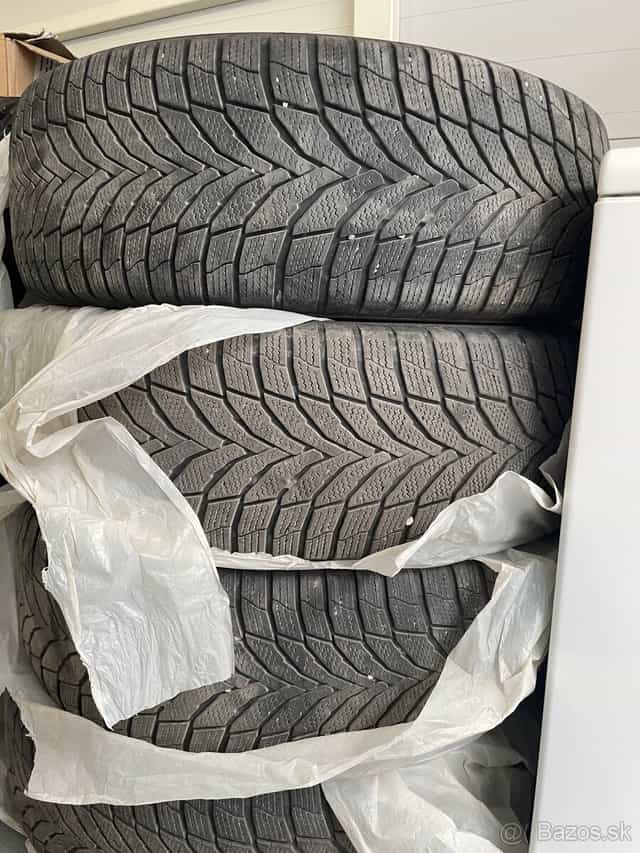 Nexen 265/65 r17 zimné