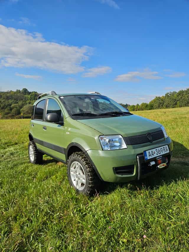 Fiat Panda 4x4 špeciál poľovnícky