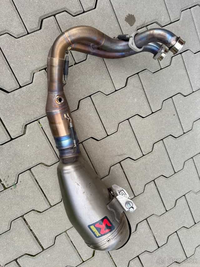 výfukový systém Akrapovič  - Z650RS / Z650 / Ninja 650