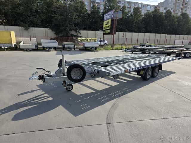 Autoprepravnik Lorris 3t