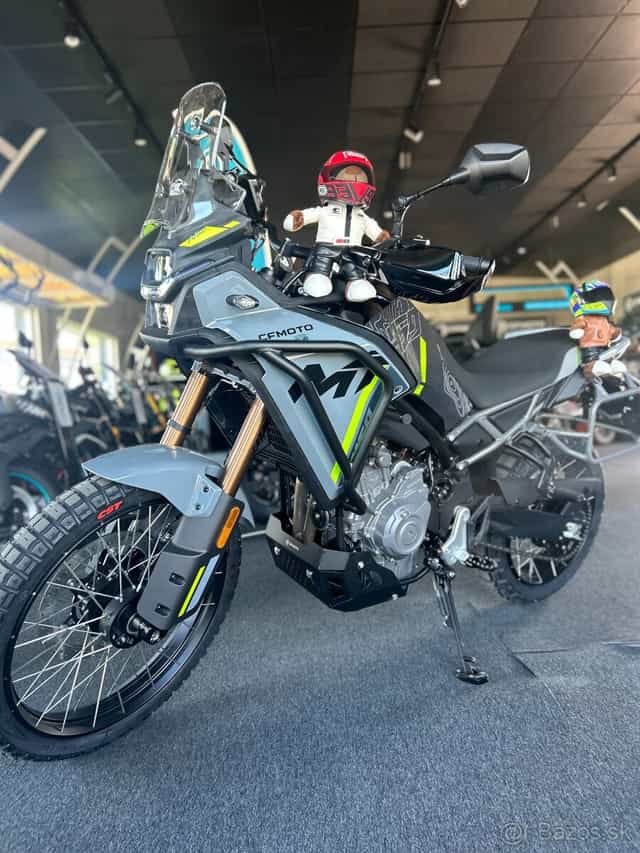 CFMOTO 450 MT/R 2025, 2074 km
