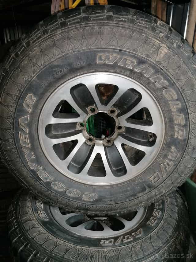 265/70 R15 4ks