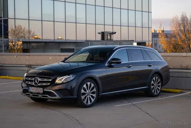 Mercedes-Benz E trieda All-Terrain 220 d 4MATIC