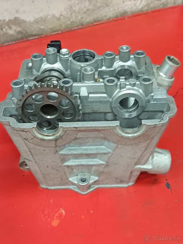 Hlava ,sacia vačka KTM sxf, Husqvarna fc 350 2016-2017