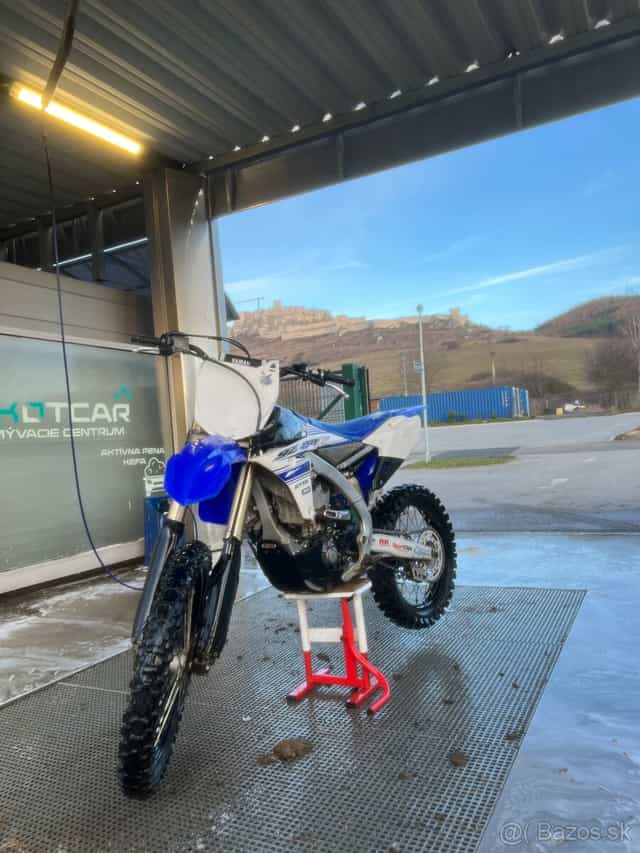 Yamaha YZ450F
