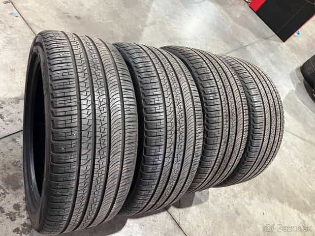 285/45 R22 - celoročné Pirelli Scorpion Zero All Season