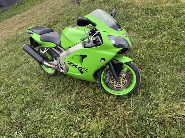 Kawasaki ZX6R Ninja Dôvod predaja nevyužitá, po dedičskom