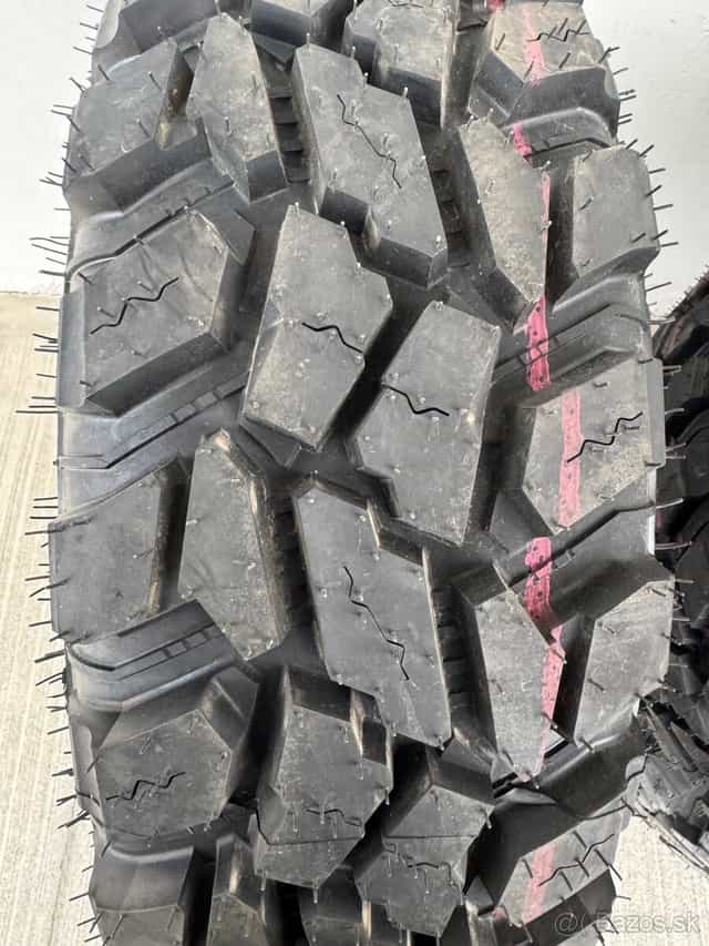 NOVÉ OFF-ROAD PNEU 225/75 R16 112Q GEYER&HOSAJA PROFESSIONAL