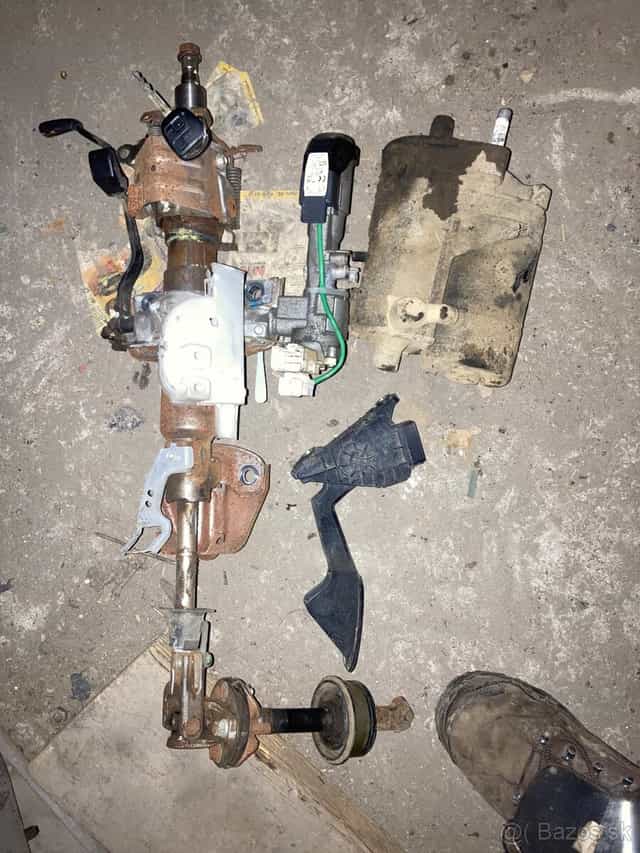 Toyota Land Cruiser J12 L120