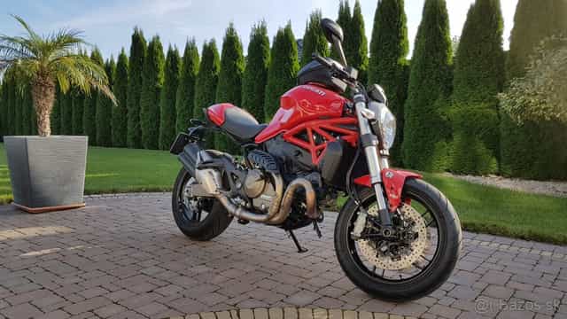 Ducati Monster 821