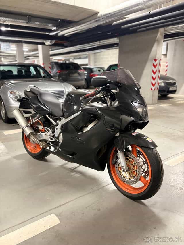 Honda cbr600f