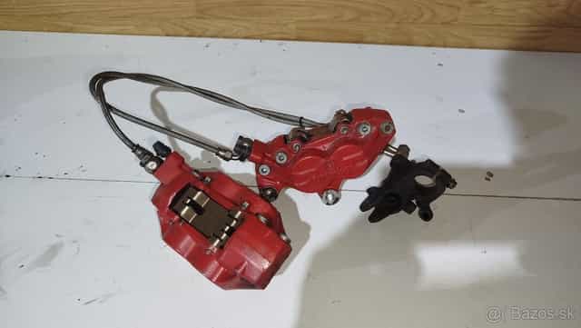 Predné brzdové strmene Ducati