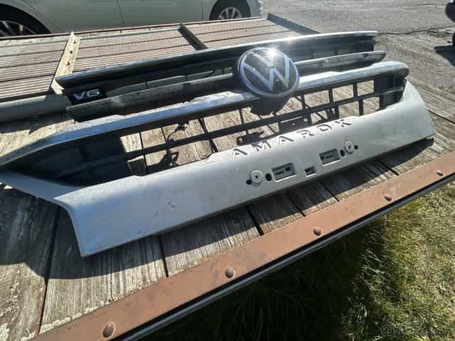 Predná maska Amarok