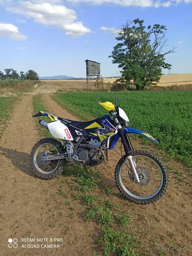 Suzuki DRZ 400