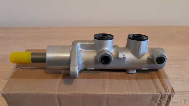 J8 brzdový systém Jeep Wrangler JK