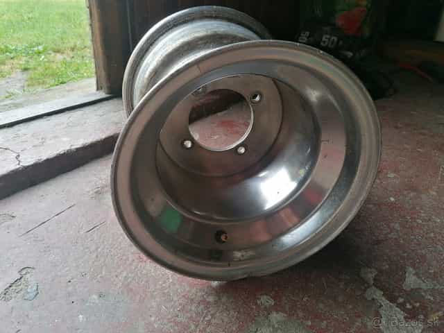 Suzuki LTZ 400 - zadný disk