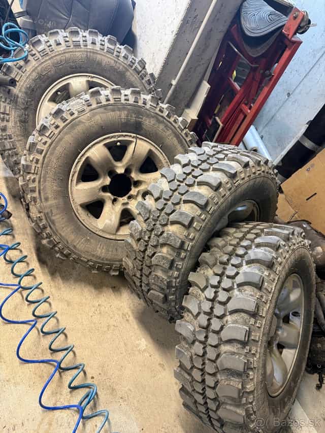 nissan patrol 265/70R16