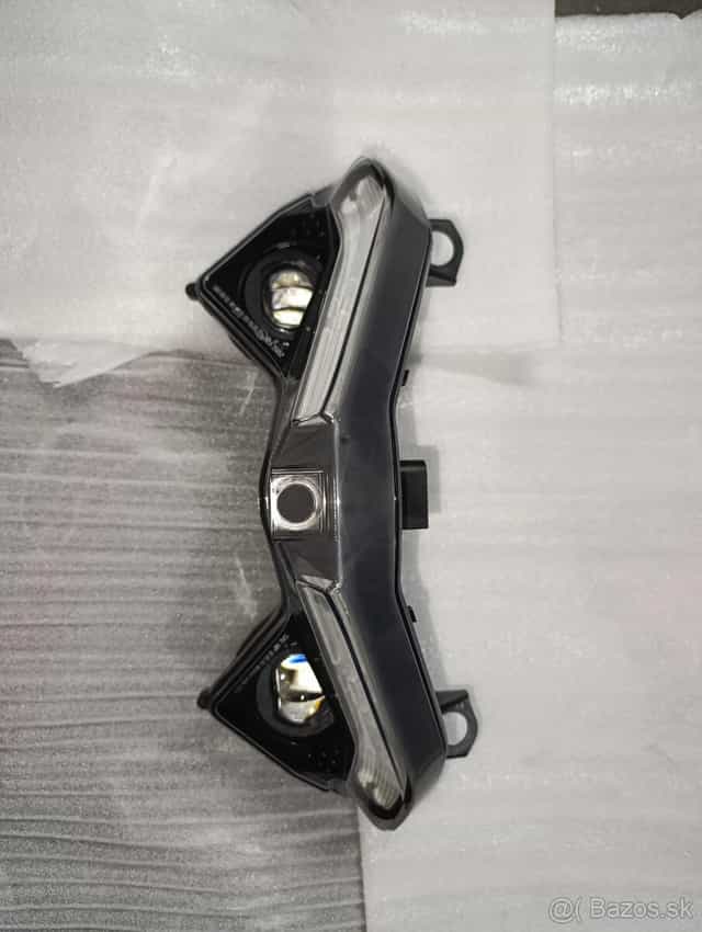 Panigale v4 přední světlo