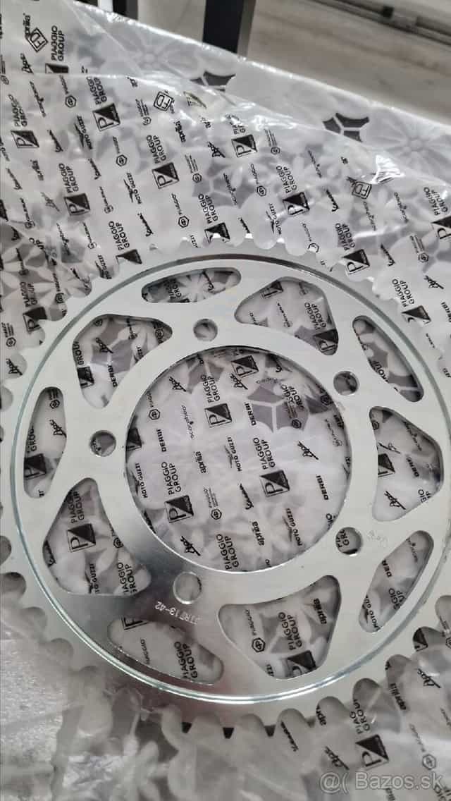 Zadná rozeta Aprilia Tuono V4