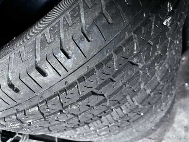 Pneumatiky Continental 265/60 R18