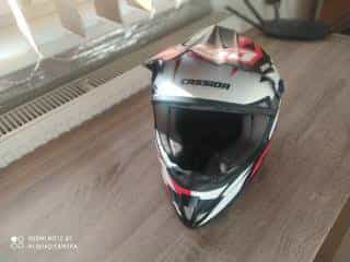 PRILBA   VELKOS  , S ,