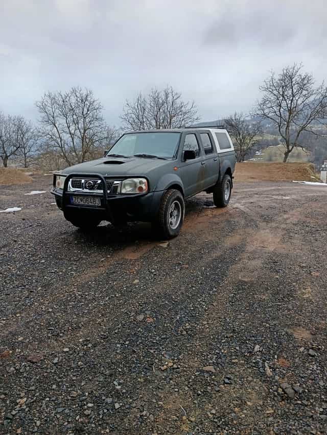 Nissan navara D22
