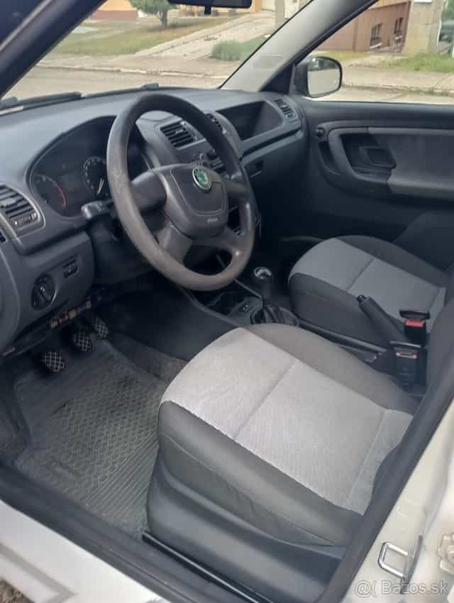 Skoda Fabia II - nepojazdne