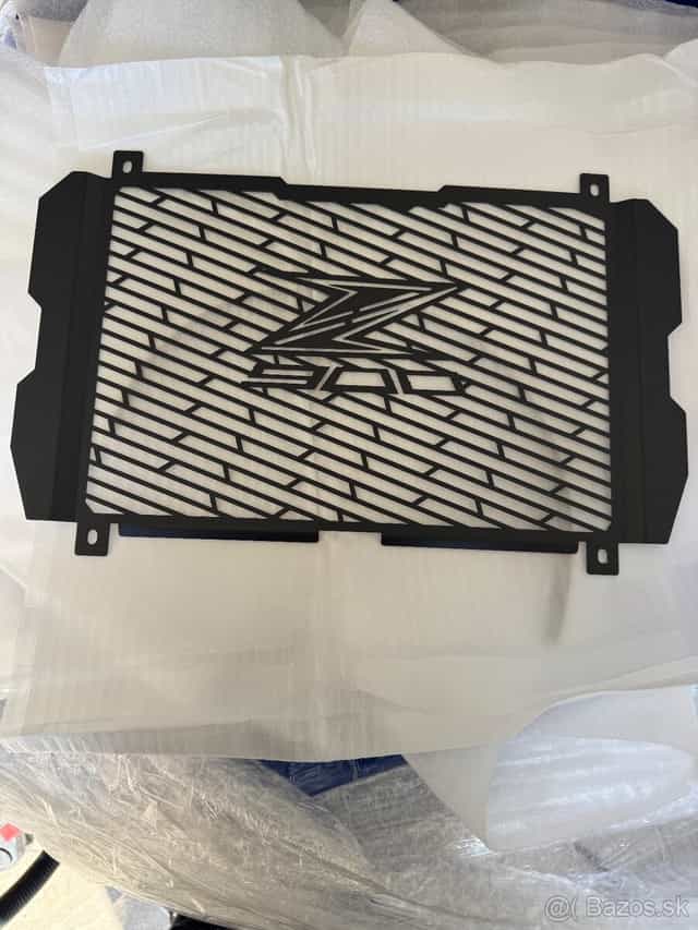 Kryt chladiča kawasaki Z 900