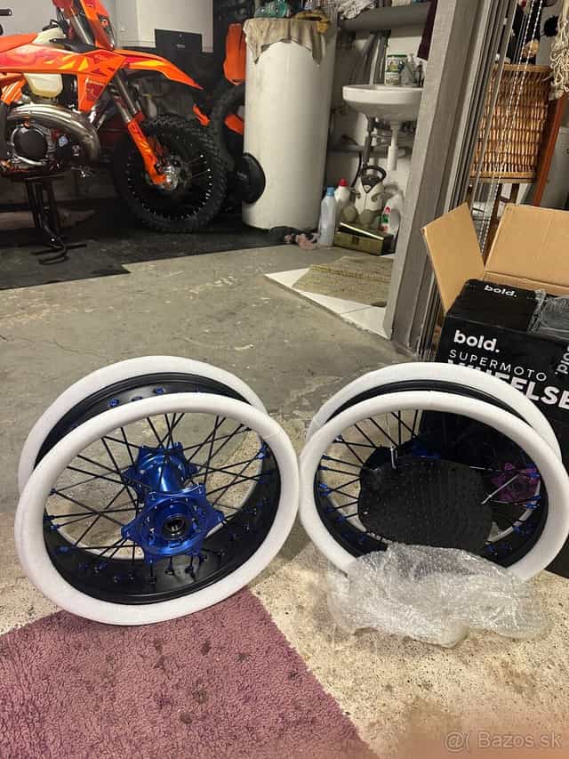 Supermoto kolesa Bold blue V2