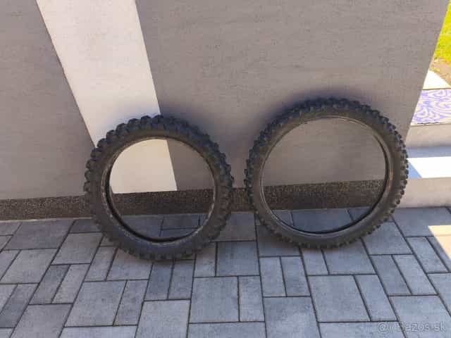 Pneumatiky enduro